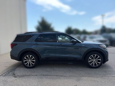 2027 Ford Explorer ST-Line