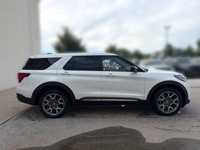 2027 Ford Explorer Platinum