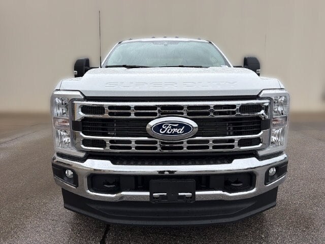 2027 Ford F-250SD XLT