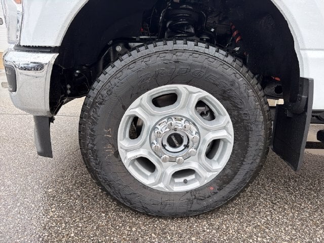 2027 Ford F-250SD XLT