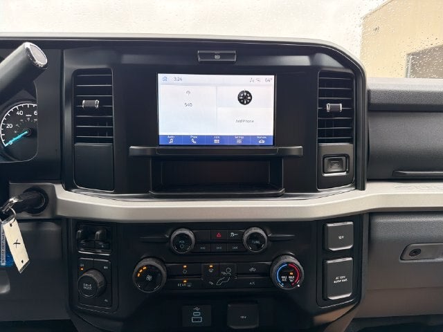 2027 Ford F-250SD XLT