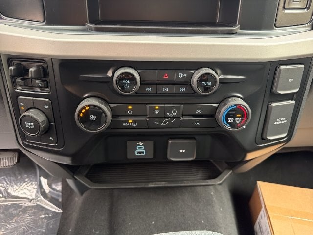 2027 Ford F-250SD XLT