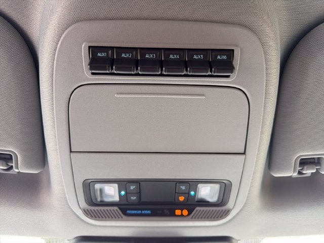 2027 Ford F-250SD XLT