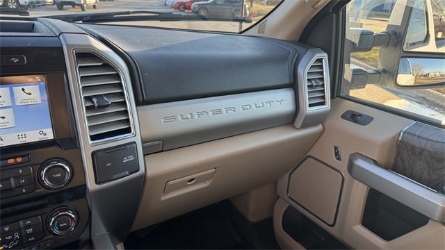 2017 Ford F-250SD Lariat