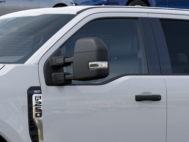 2027 Ford F-250SD XLT