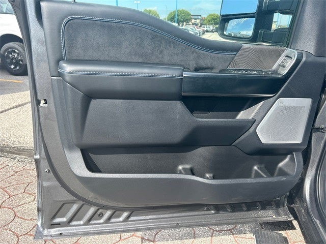 2025 Ford F-250SD Platinum