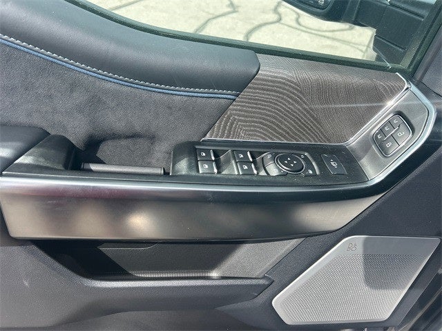 2025 Ford F-250SD Platinum