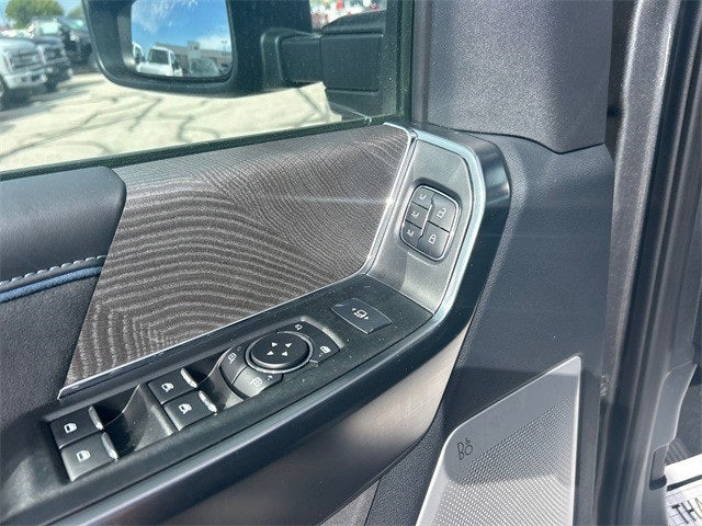 2025 Ford F-250SD Platinum