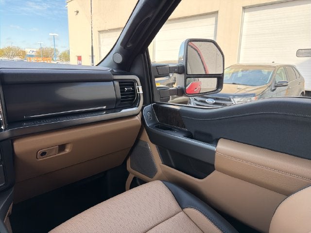 2027 Ford F-250SD Lariat