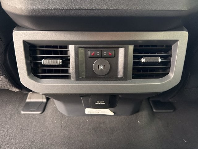 2027 Ford F-250SD Lariat