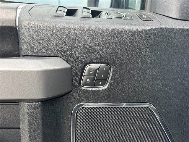 2025 Ford F-350SD Platinum