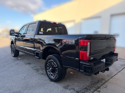 2027 Ford F-350SD Platinum