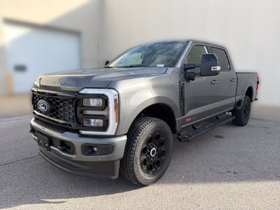2027 Ford F-350SD Lariat