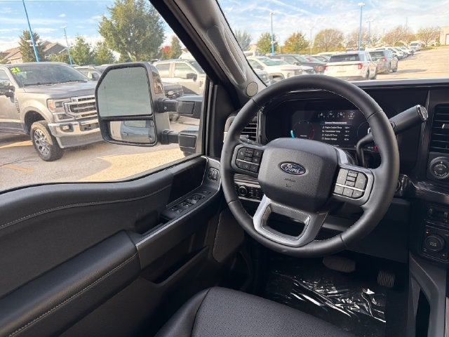 2027 Ford F-350SD Lariat