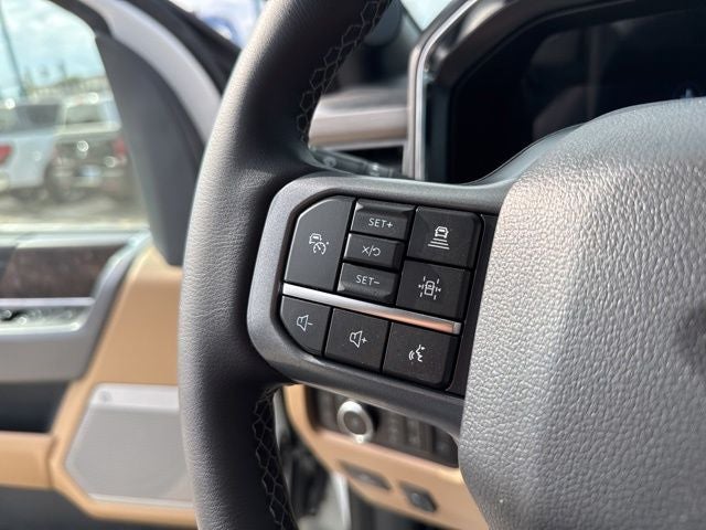 2025 Ford F-350SD Lariat