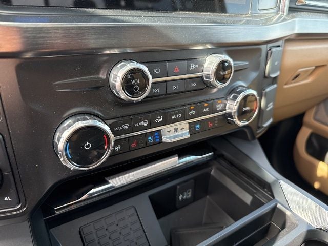 2025 Ford F-350SD Lariat