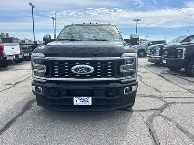 2025 Ford F-350SD Platinum DRW