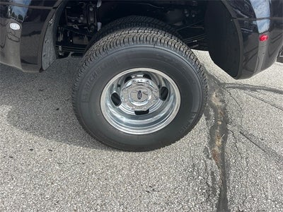 2025 Ford F-350SD Platinum DRW