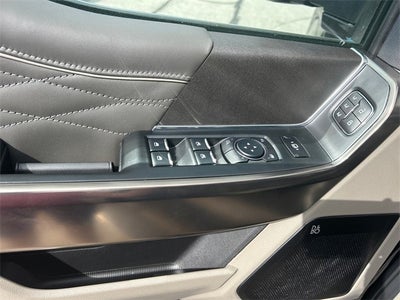 2025 Ford F-350SD Platinum DRW