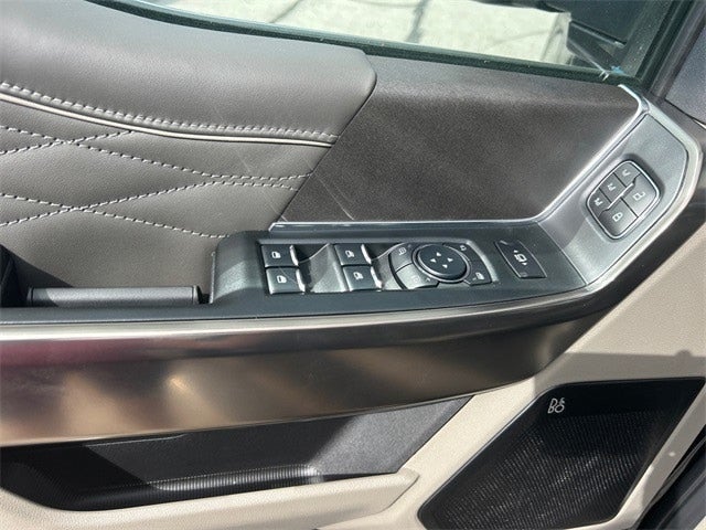 2025 Ford F-350SD Platinum DRW