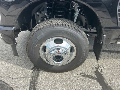 2025 Ford F-350SD Platinum DRW