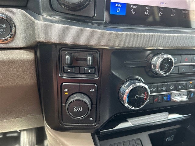 2025 Ford F-350SD Platinum DRW