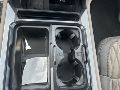 2025 Ford F-350SD Platinum DRW