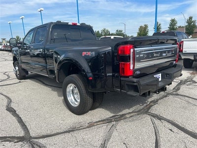 2025 Ford F-350SD Platinum DRW