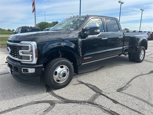 2025 Ford F-350SD Platinum DRW