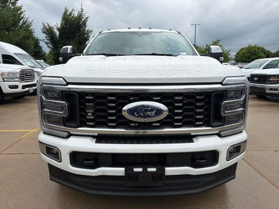 2026 Ford F-350SD Platinum DRW
