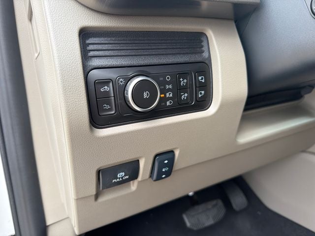 2026 Ford F-350SD Platinum DRW