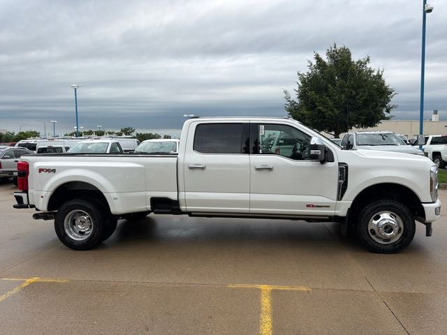 2026 Ford F-350SD Platinum DRW