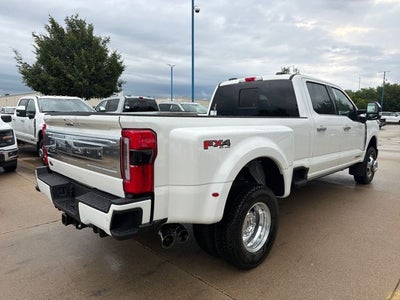 2026 Ford F-350SD Platinum DRW