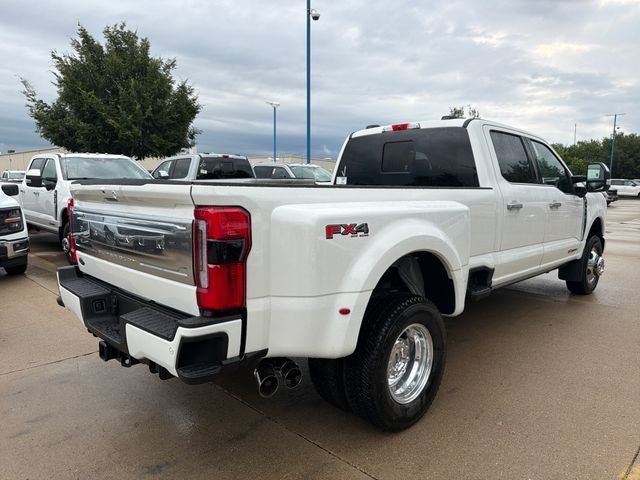 2026 Ford F-350SD Platinum DRW