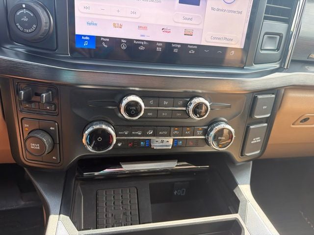 2023 Ford F-350SD Lariat DRW