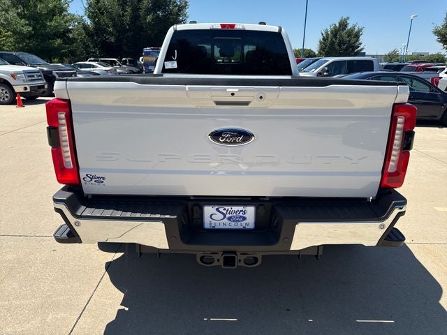 2026 Ford F-350SD Lariat DRW