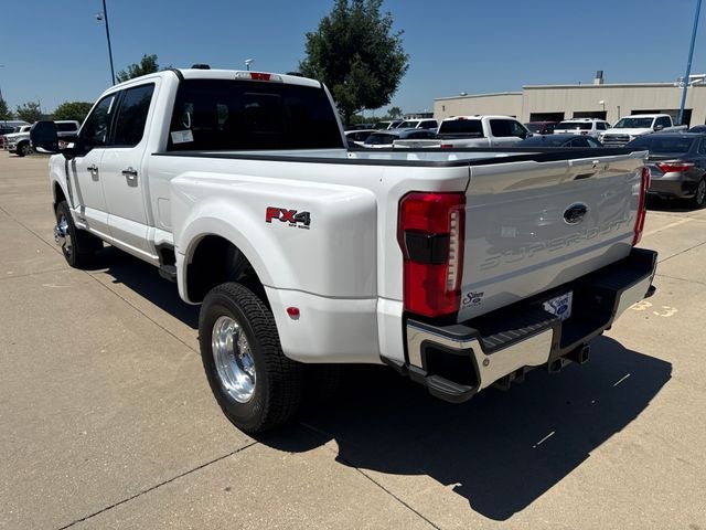 2026 Ford F-350SD Lariat DRW