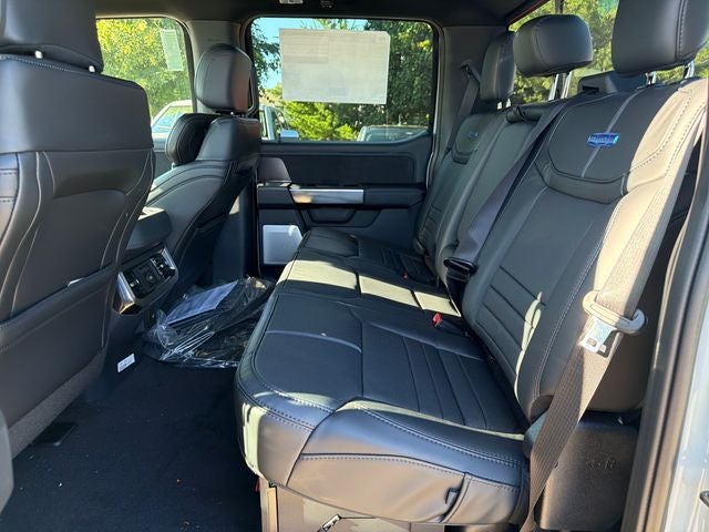 2026 Ford F-350SD Platinum DRW