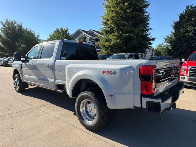 2026 Ford F-350SD Platinum DRW