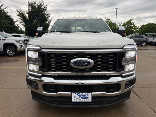 2026 Ford F-350SD Lariat DRW