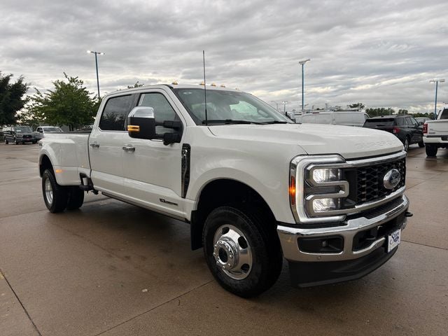 2026 Ford F-350SD Lariat DRW