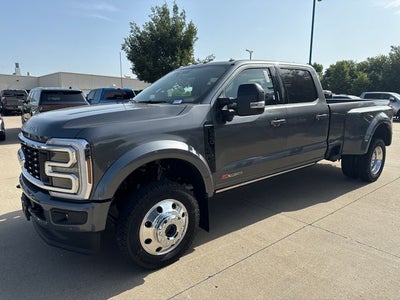 2026 Ford F-450SD Platinum DRW