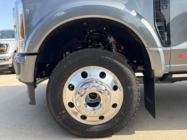 2026 Ford F-450SD Platinum DRW