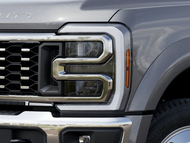 2027 Ford F-450SD Lariat DRW