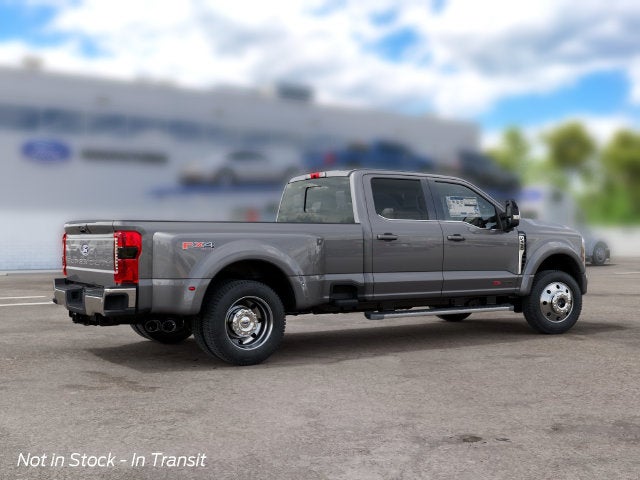 2027 Ford F-450SD Lariat DRW