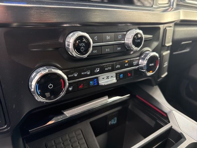 2024 Ford F-450SD Lariat DRW