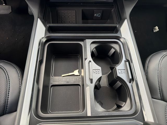 2026 Ford F-450SD Platinum DRW