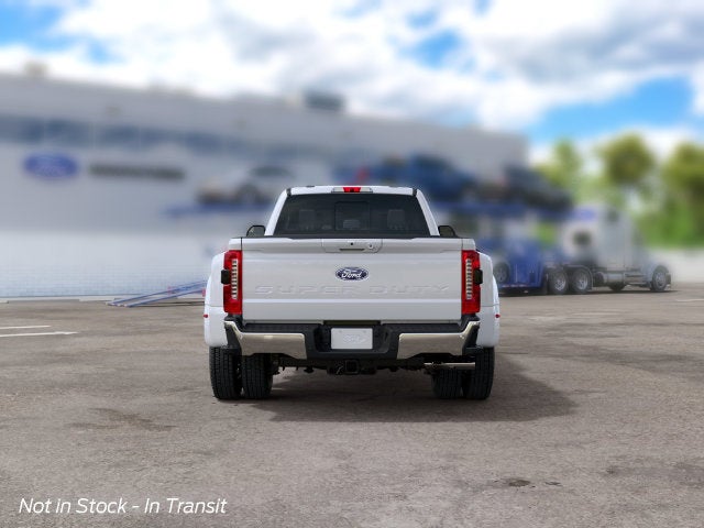 2027 Ford F-450SD Lariat DRW