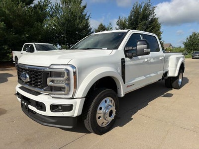 2026 Ford F-450SD Platinum DRW
