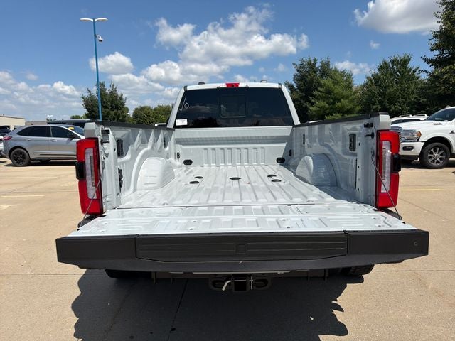 2026 Ford F-450SD Platinum DRW
